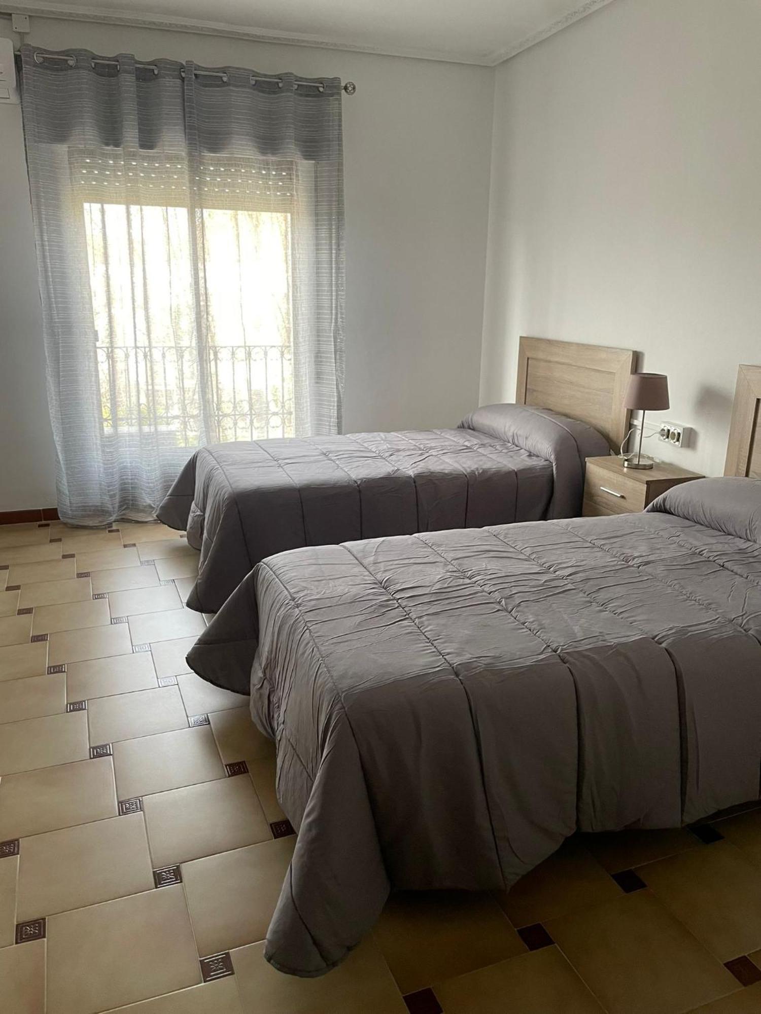 Apartamentos Leonor Baeza Exterior foto